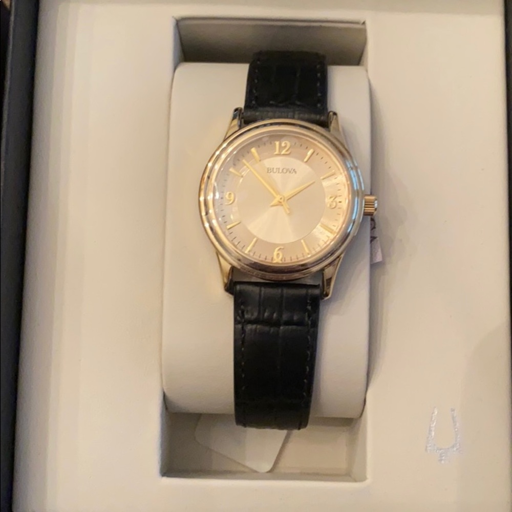 SOLD🔴 Bulova watch🔴